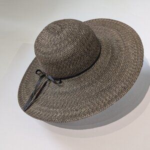 Goorin Bros. Women's Shalone Wide Brim Two-Tone Brown/Tan Straw Sun Hat, Size S